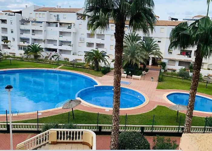 Lmha 09 Marinesco 2, 2 Bedroom, 2 Bathroom With Pool View