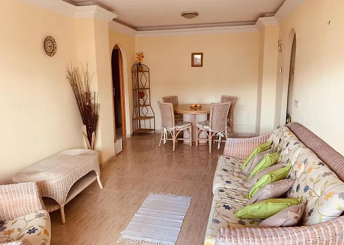 Apartmán Lmha 09 Marinesco 2, 2 Bedroom, 2 Bathroom With Pool View