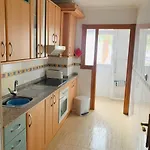 Lmha 09 Marinesco 2, 2 Bedroom, 2 Bathroom With Pool View 아파트 *
