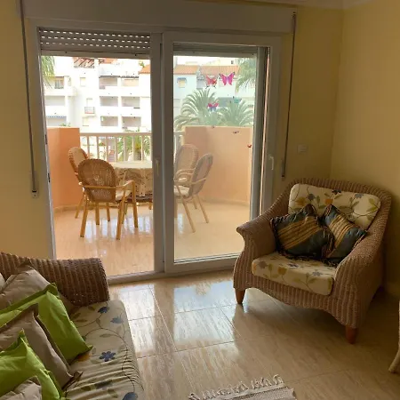 Lmha 09 Marinesco 2, 2 Bedroom, 2 Bathroom With Pool View Appartement