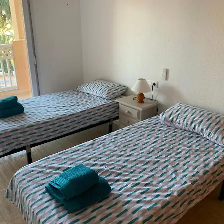 아파트 Lmha 09 Marinesco 2, 2 Bedroom, 2 Bathroom With Pool View