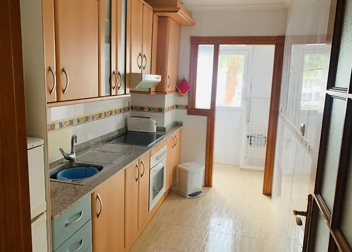 Lmha 09 Marinesco 2, 2 Bedroom, 2 Bathroom With Pool View Appartement *