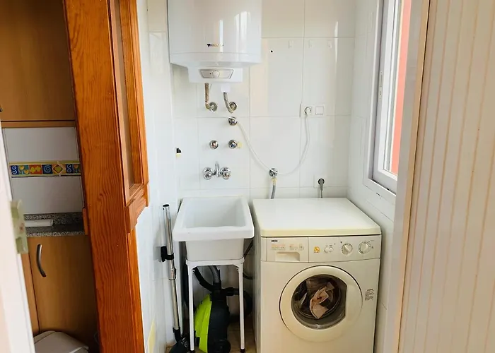 Appartement Lmha 09 Marinesco 2, 2 Bedroom, 2 Bathroom With Pool View *